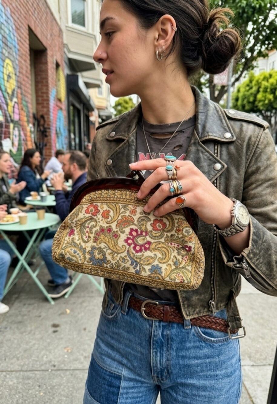 Floral Tapestry Kiss Lock Clutch Purse Small Multicolor Brown Hardware Lined